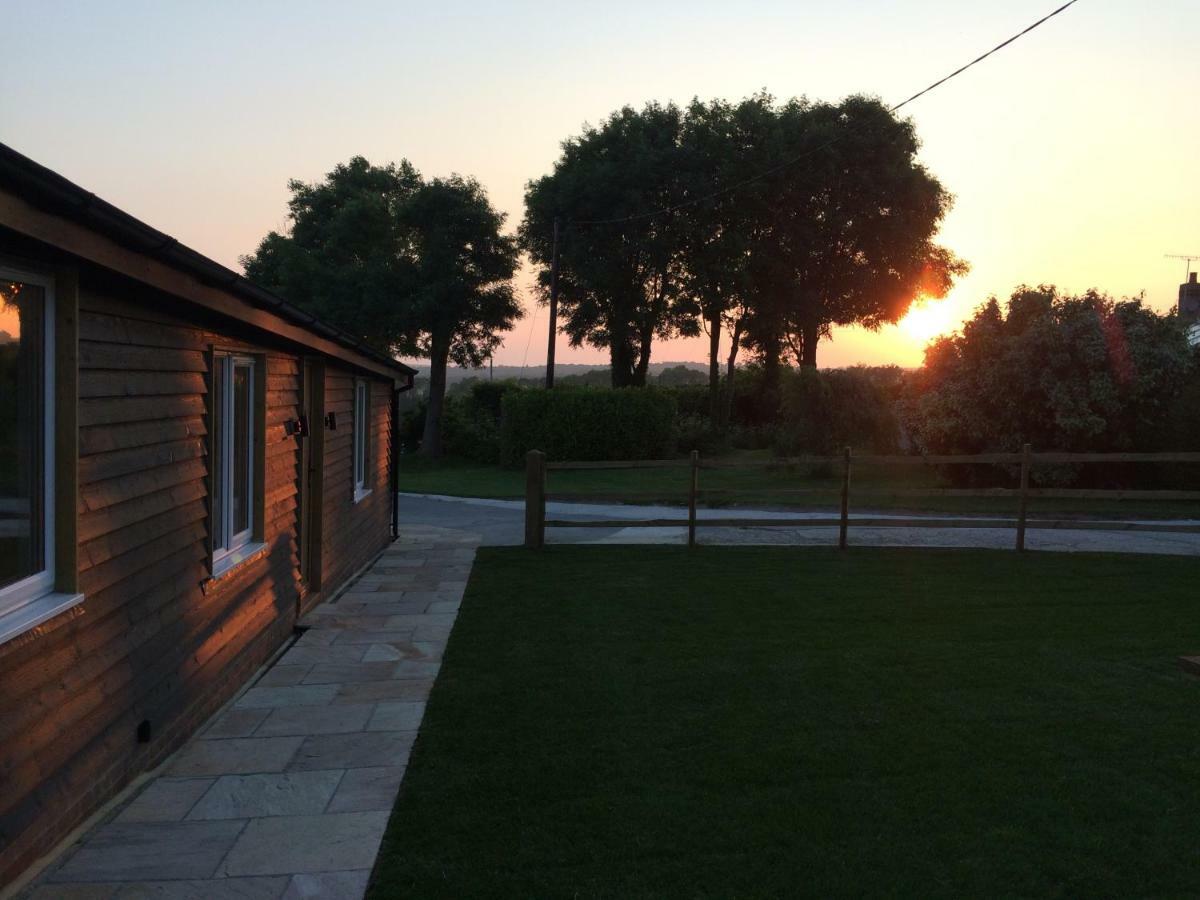 South Downs Rural Retreats Vila Worthing Exterior foto